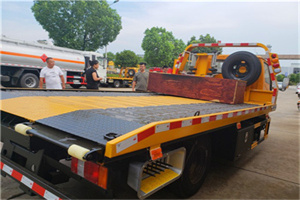 大祥区附近拖车电话号码服务